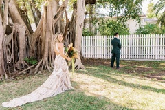 Create Listing: Lighthouse Wedding Photos